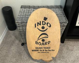 Balance trainer board