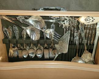 Community silverplate flatware set