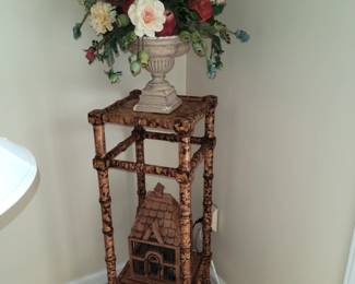 Tortoise shell bamboo plant stand