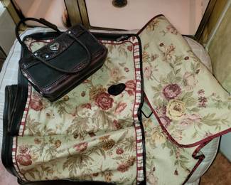 Brighton travel bag set