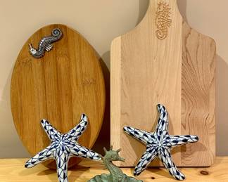 Sea Life Cutting Boards & Decor