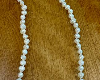 Fresh Water Pearl Strand