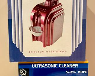 Jewel Jet (top) & Ultrasonic Cleaner (bottom)