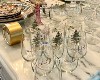 Assorted Kitchenware