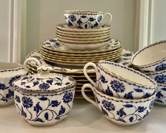 Spode Colonel Platinum China Set