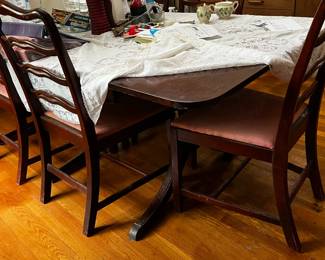 Dinning room table and chairs