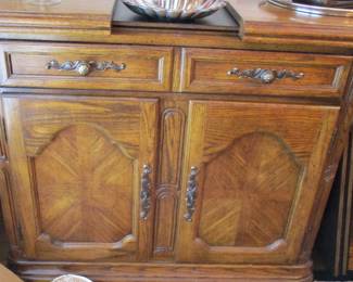 Bar with Sliding Top by American Drew