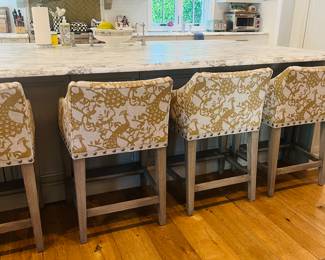 4 stunning bar stools