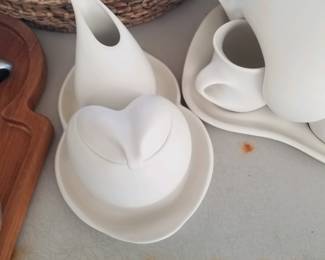 Saenger Porcelain "Captain Luc Picard's Tea Set" sugar & creamer