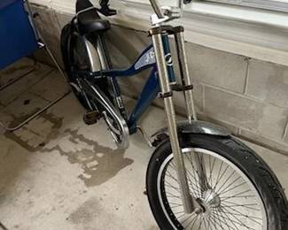 Giant lowrider chopper bike