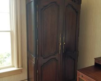 Armoire