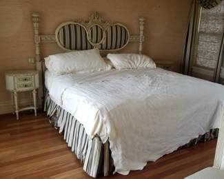 Fairytale princess bedroom suite: king bed