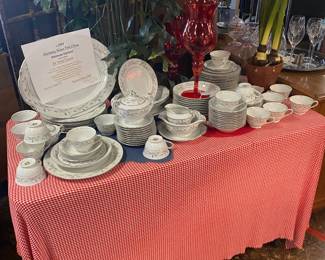 c.1959 HARMONY HOUSE FINE CHINA, 94 Total Pieces