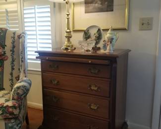 4 drawer cherry chest, brass lamp.