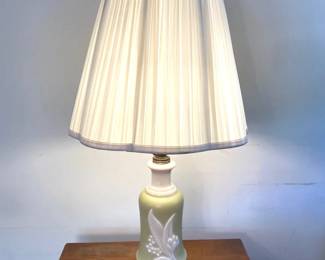 1930s Aladdin Alacite Table Lamp