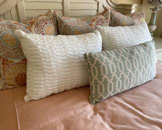 Queen duvet with Euro chams and pillows