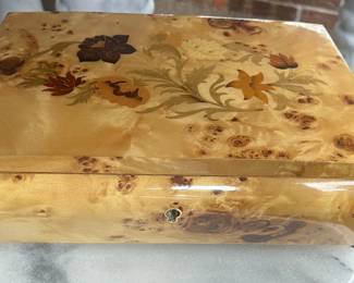 Vintage Italian Inlay Musical Jewelry Box
