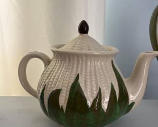 Vintage Shawnee Corn King Pottery