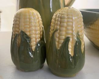 Vintage Shawnee Corn King Pottery