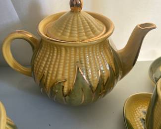 Vintage Shawnee Corn King Pottery