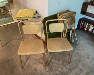 VINTAGE CARD TABLE SET