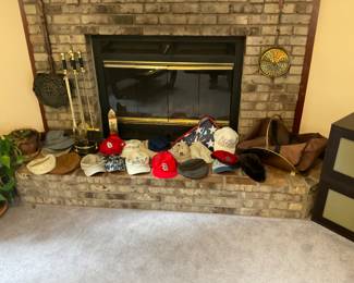 BASE BALL CAPS