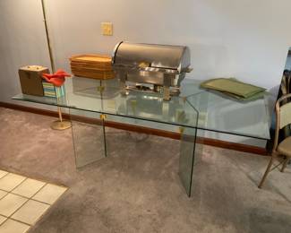 GLASS TABLE