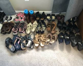 Women's shoes (most size 7-7.5)