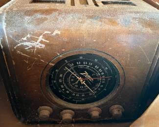 Zenith shortwave radio