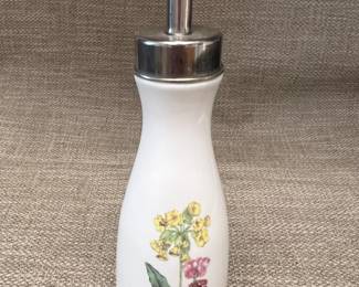 Blue Harbor oil dispenser