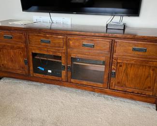 Arts & crafts style oak credenza/media center
