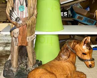 Large table top Native American collectible, large wooden sitting horse