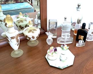 PERFUME AND PERFUME BOTTLES, DRESSER SET, TRINKET BOXES