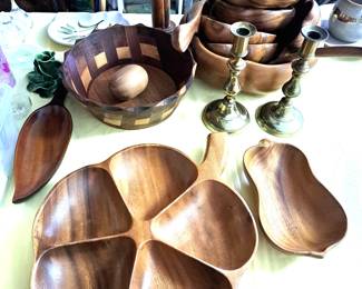 EXCELLENT WOOD SERVING PIECES, BRASS CANDLE HOLDERS