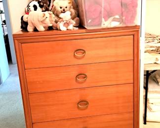 MID CENTURY CHEST OF DRAWERS - HAS MATCHNG BED, VANITY AND NIGHT STAND, STIEFF BEARS COLLECTION PLUS OTHER PLUSH TOYS