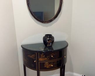 Side Dresser With Mirror