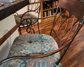 AVAILABLE AT HALF PRICE !!!
Bar stools