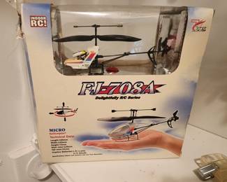 FJ - 708A RC helicopter