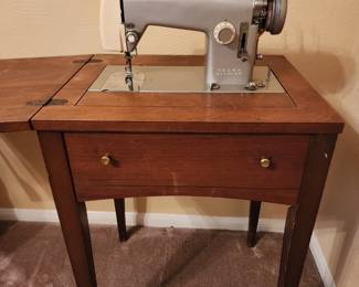 Singer sewing machine