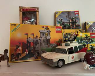 Vintage Legoland #6081 used in box 