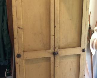 Great primitive piece