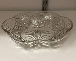 Vintage Manganese Jardiniere Pressed Glass Serving/Candy Dish