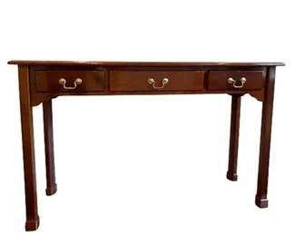 Lot 018-001   
Bombay Furniture Co Entry Table