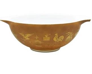 Lot 666   
Pyrex Cinderella Mixing Bowl No. 444 Brown/Gold Early American