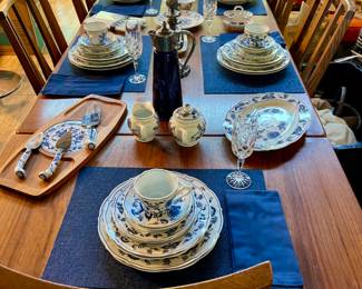 Blue Danube China Set