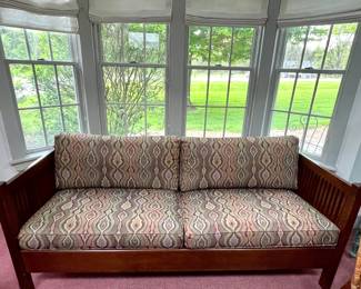 Stickley Arts & Crafts sofa 