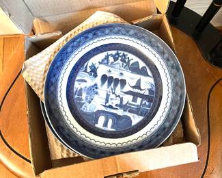 blue Canton plates 