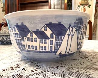 Delft pottery 