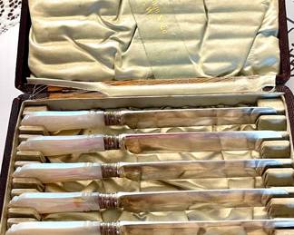 mother-of-pearl knife set 
