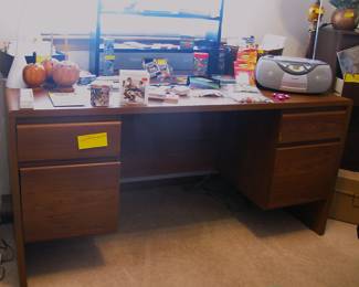 Nice Modern Office Desk